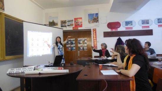 罗马尼亚苏恰瓦地区汉语课堂