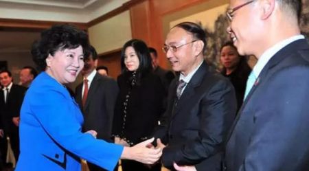 裘援平在北京会见泰国工商总会访华团一行，畅谈“十三五”。